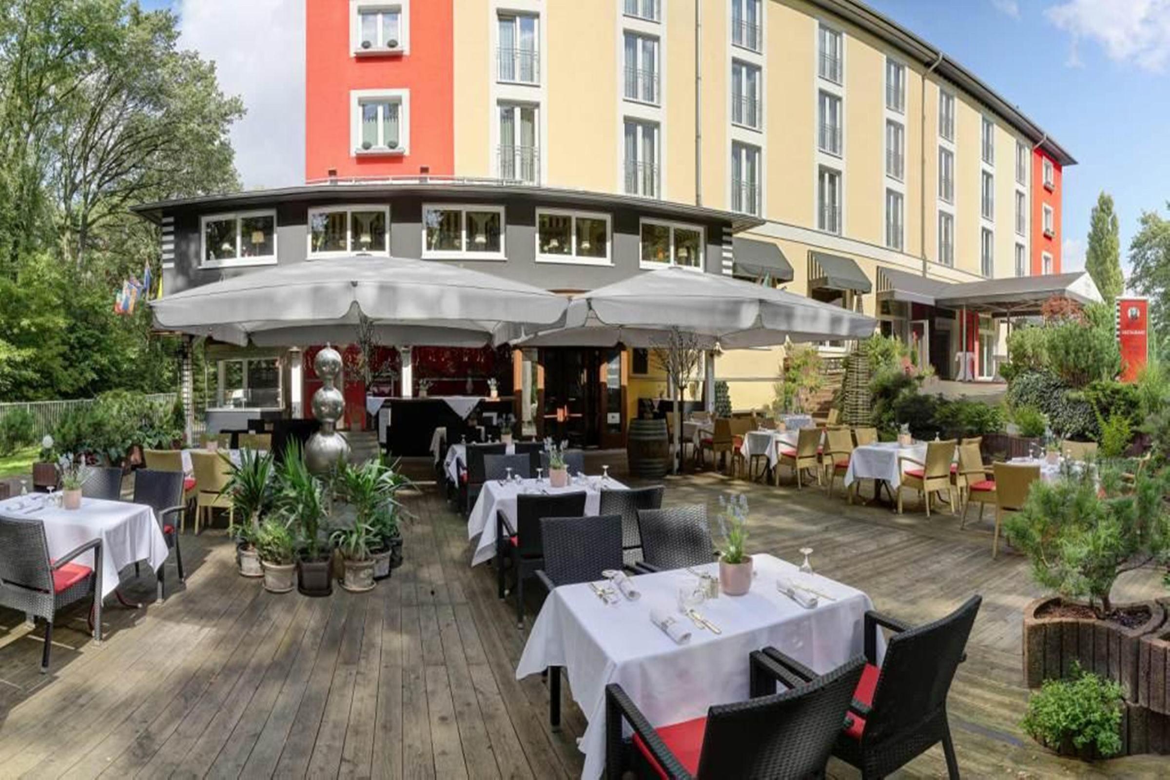 Gruenau Hotel Берлин Екстериор снимка
