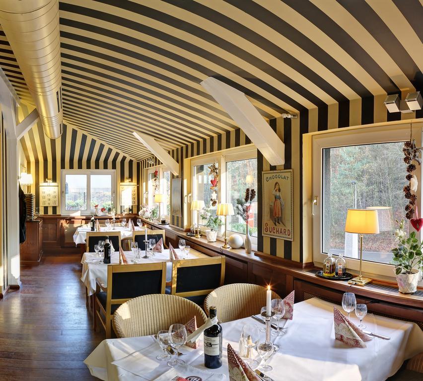 Gruenau Hotel Берлин Екстериор снимка
