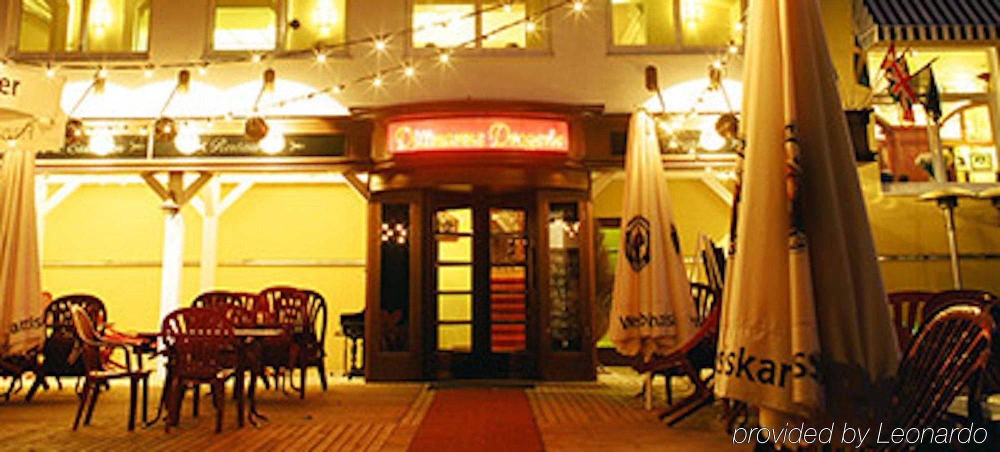 Gruenau Hotel Берлин Екстериор снимка